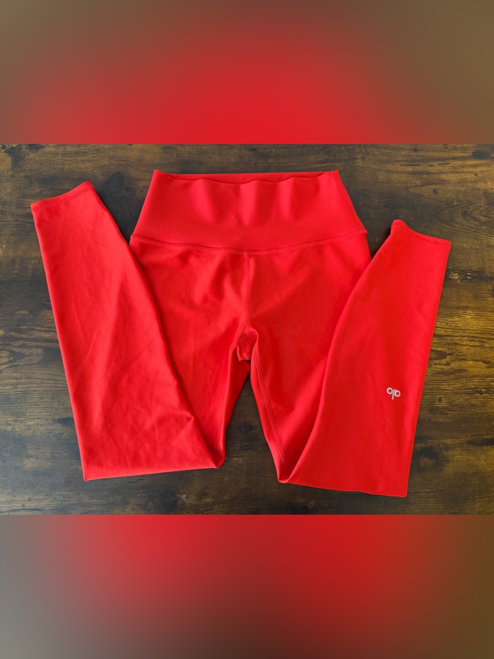 ALO Yoga 7/8 High-Waist Airlift Legging in Bright Red Small Limited Edition Colo - Picture 3 of 7